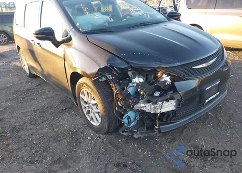 2024 Chrysler Voyager Lx z USA, uszkodzony, nr VIN 2C4RC1CGXRR152626